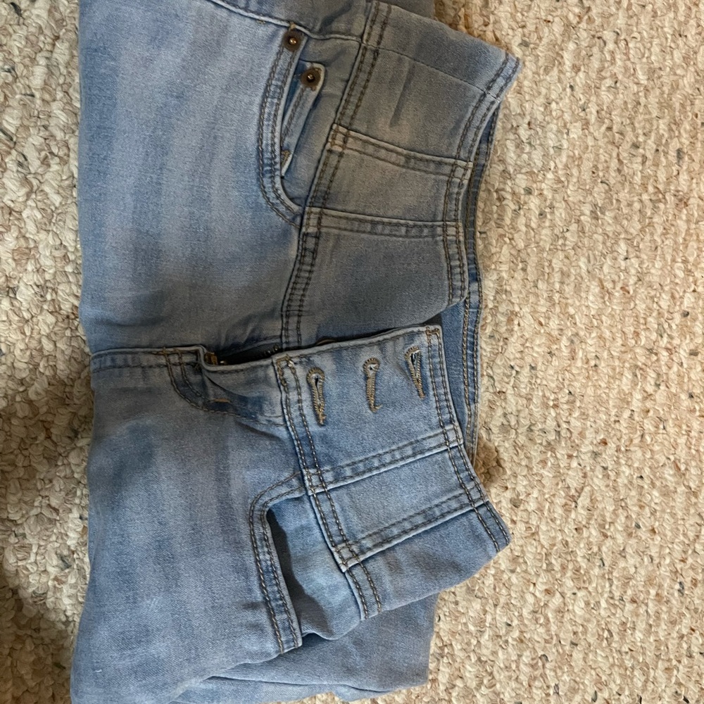 Skinny jeans